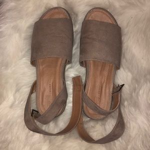 Strappy block sandals